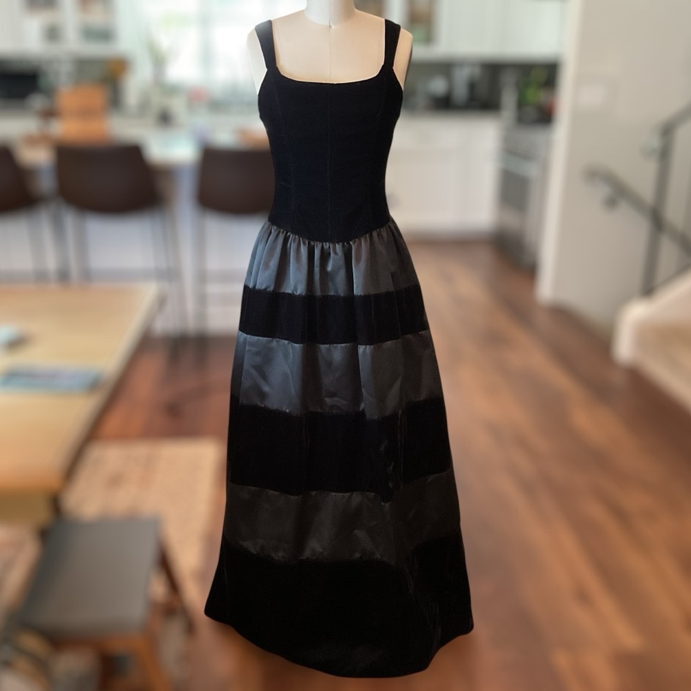 Scott McClintock Vintage Black Velvet Corset Gown Dress Whimsy Goth